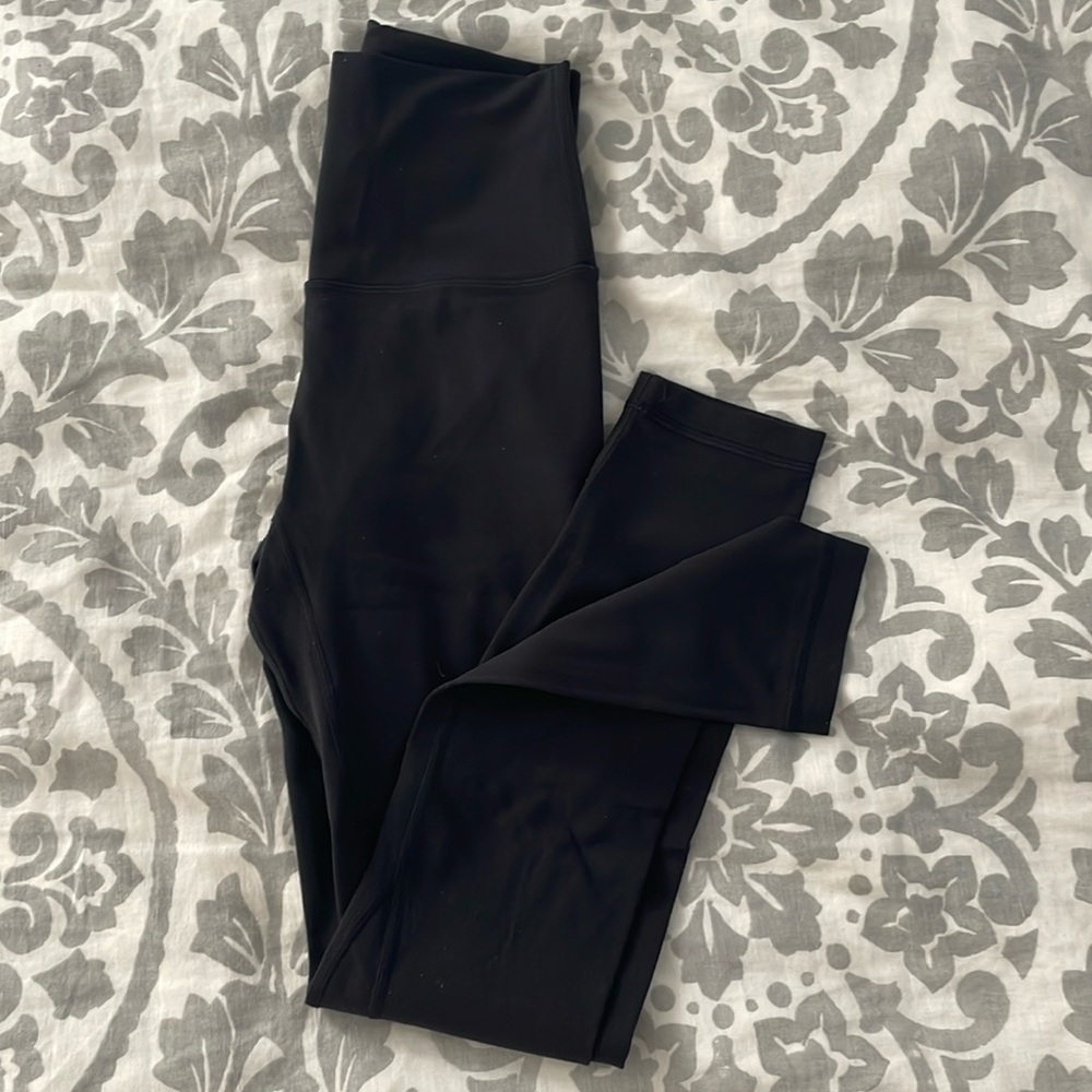 LULULEMON ALIGN HIGH-RISE LEGGING 25" Size 2 black